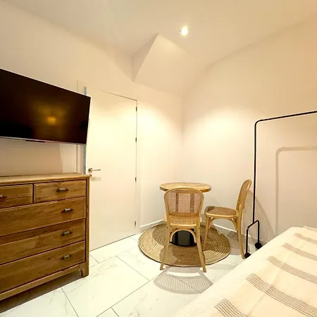 Villazahar Guest house *