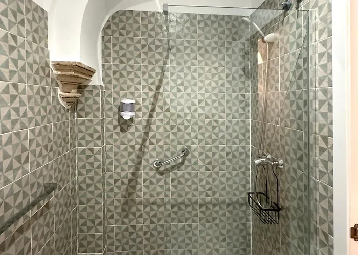 Gasthuis Villazahar 3*